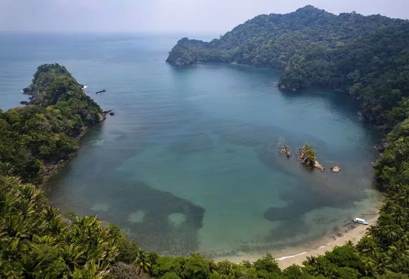 Indura Beach & Golf Resort Curio Collection By Hilton