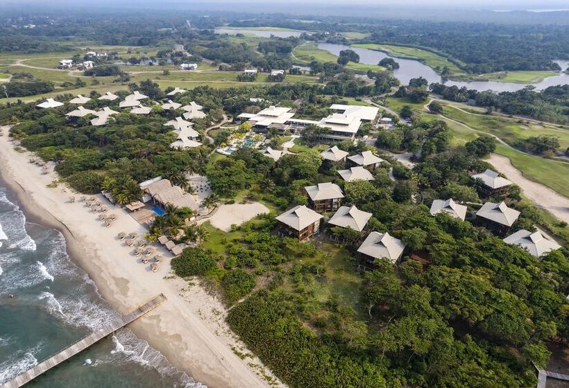 Indura Beach & Golf Resort Curio Collection By Hilton