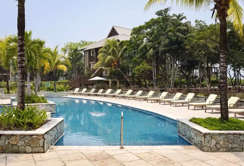 Indura Beach & Golf Resort Curio Collection By Hilton