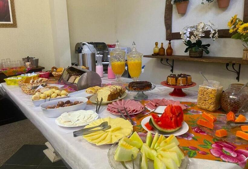 Общежитие Pousada Villa Três