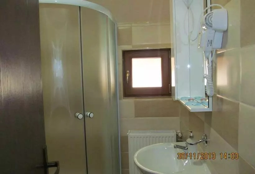 Majatalo Casa Rosca Busteni