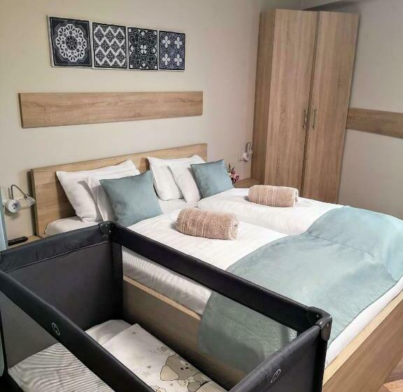 פנסיון Rácz Vendégház