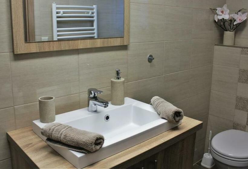 פנסיון Rácz Vendégház