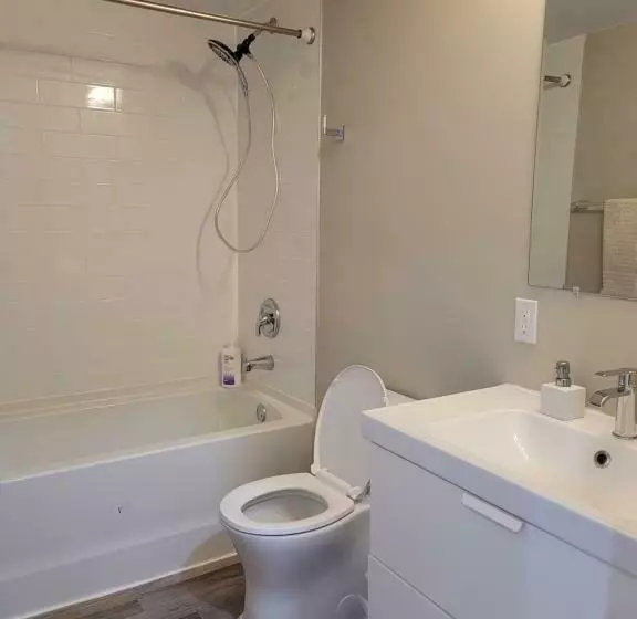 Majatalo Boardwalk Homes   Executive Guest Rooms & Townhomes