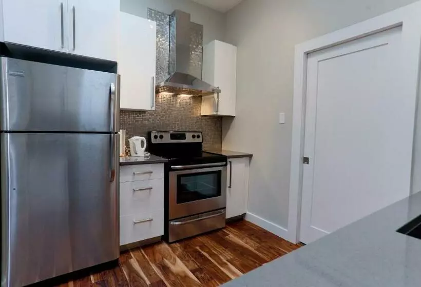 Majatalo Boardwalk Homes   Executive Guest Rooms & Townhomes