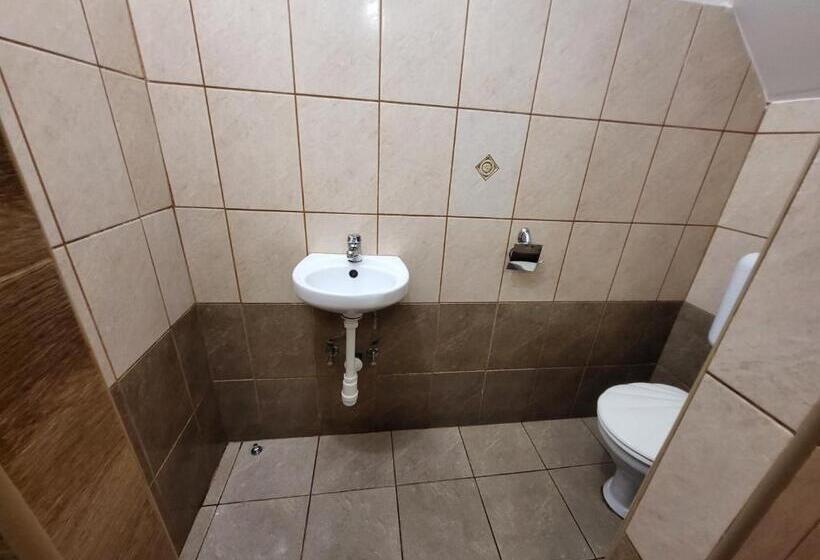 بنسيون Casa Nora