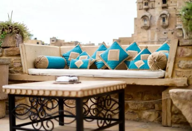 Majatalo Desert Boy S Royal Stay On Fort