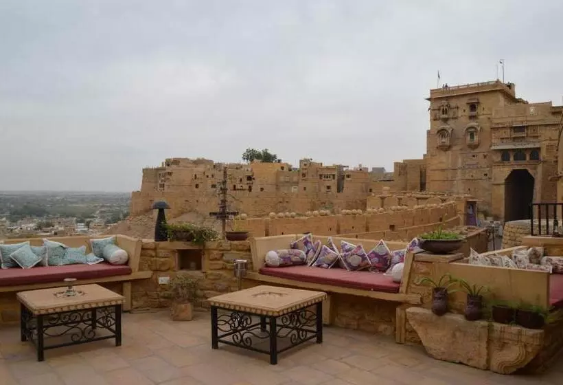 Majatalo Desert Boy S Royal Stay On Fort