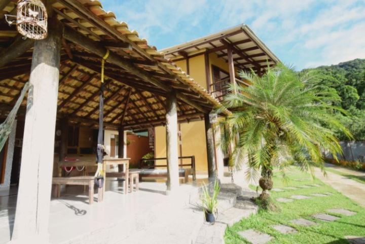 Pensjonat Suítes Alto Itamambuca