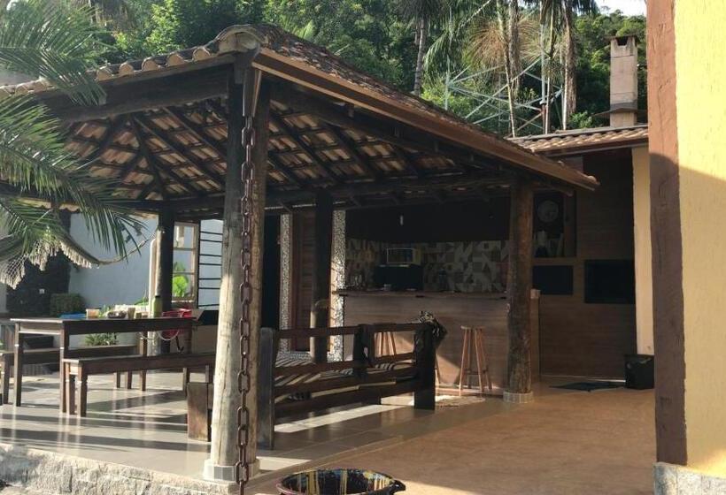 Pensjonat Suítes Alto Itamambuca