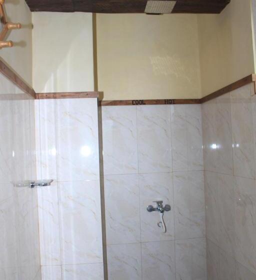 تختخواب و صبحانه Lily Bank Cottage