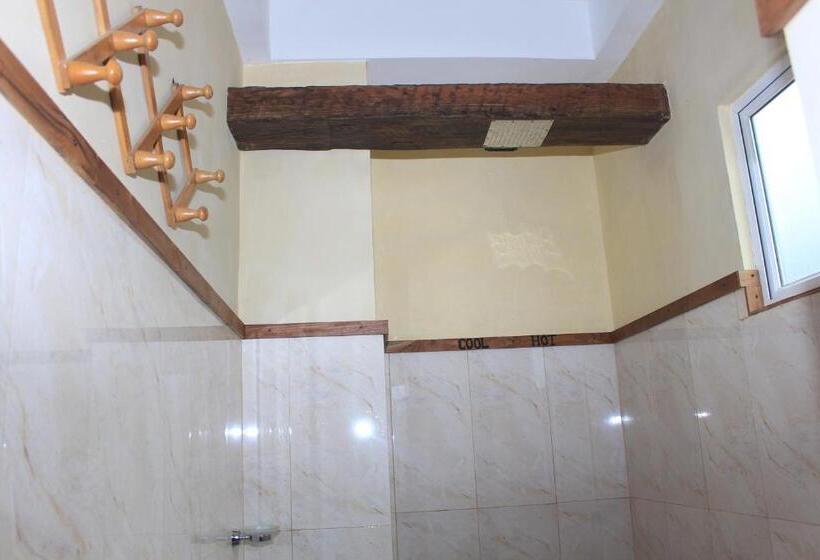 تختخواب و صبحانه Lily Bank Cottage