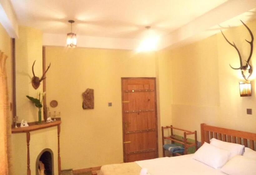 تختخواب و صبحانه Lily Bank Cottage