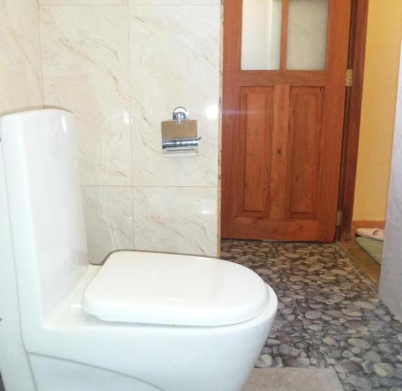 تختخواب و صبحانه Lily Bank Cottage