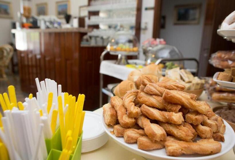 ホテル Albergo Europa