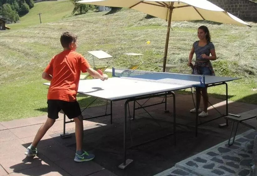 ホテル Garni Toni