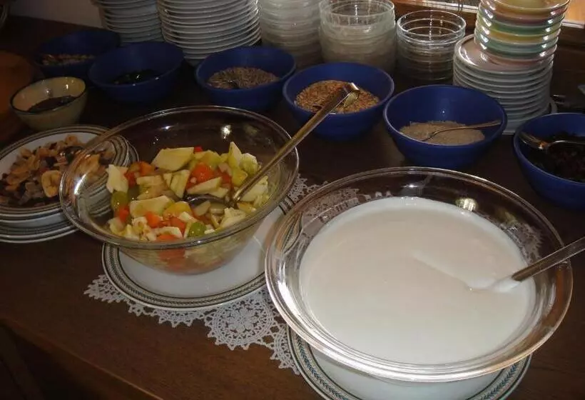 ホテル Garni Toni