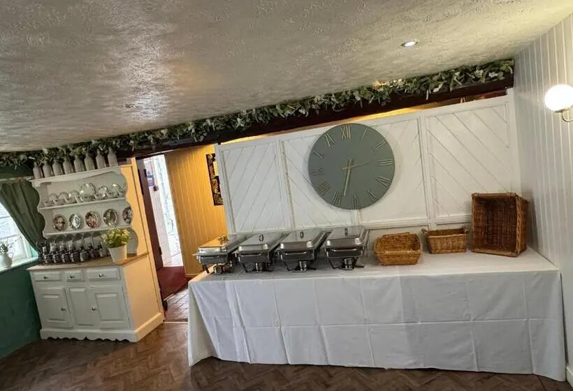 酒店 The Drovers Arms