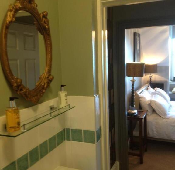 호텔 The White House