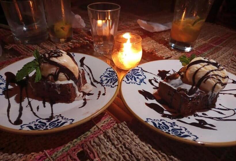 Mais Que Nada Itacaré   Hostel, Bar & Breakfast