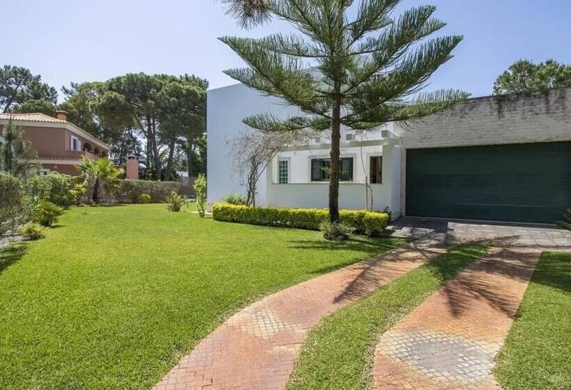 Villa Fati With Pool By Vacationy