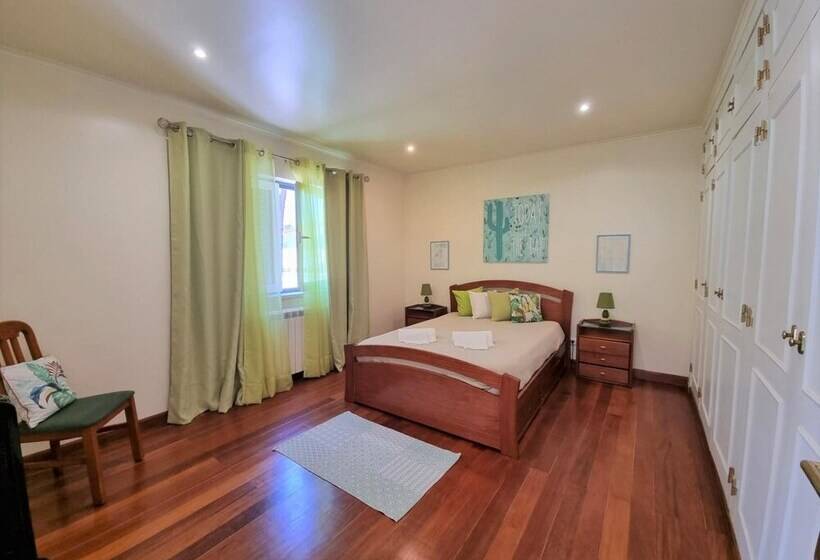 Villa Fati With Pool By Vacationy