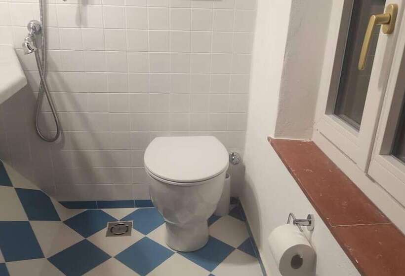 Welcomely Le Boucanier