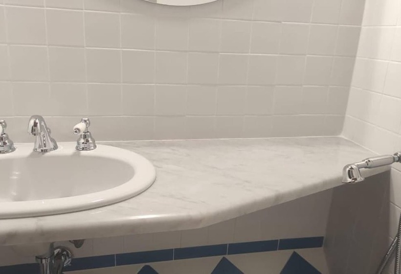 Welcomely Le Boucanier