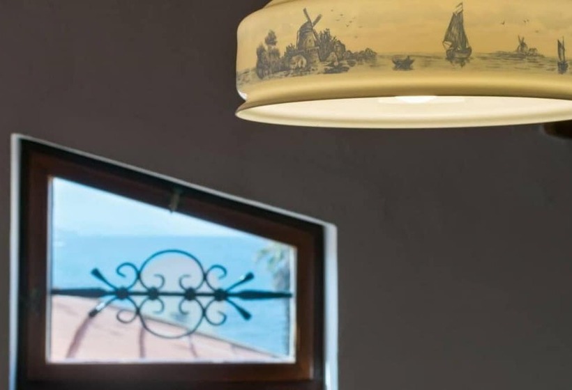 Welcomely Le Boucanier