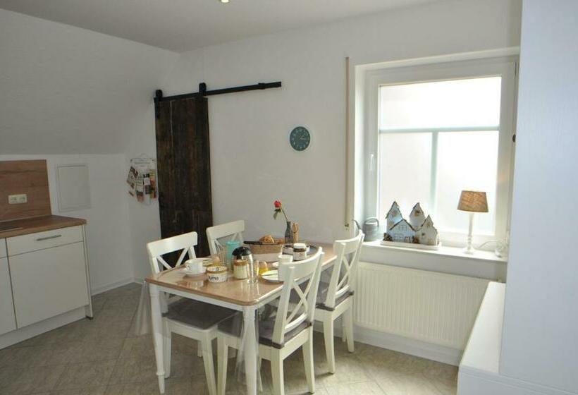 Ferienwohnung Martens 65344