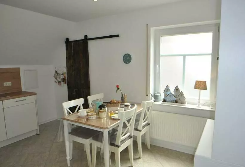 Ferienwohnung Martens 65344