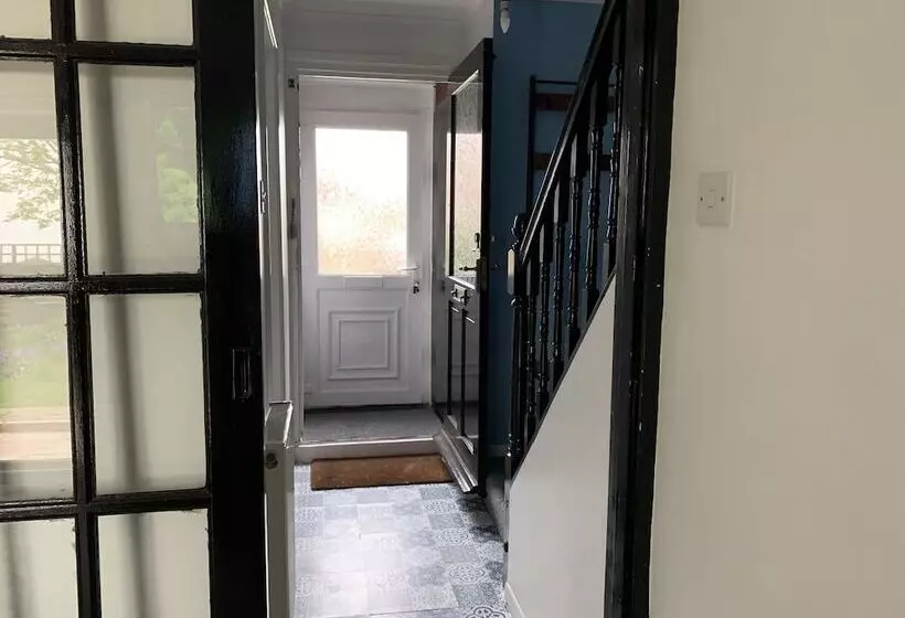 Newly Renovated 2 Bed House In Gorleston On Sea