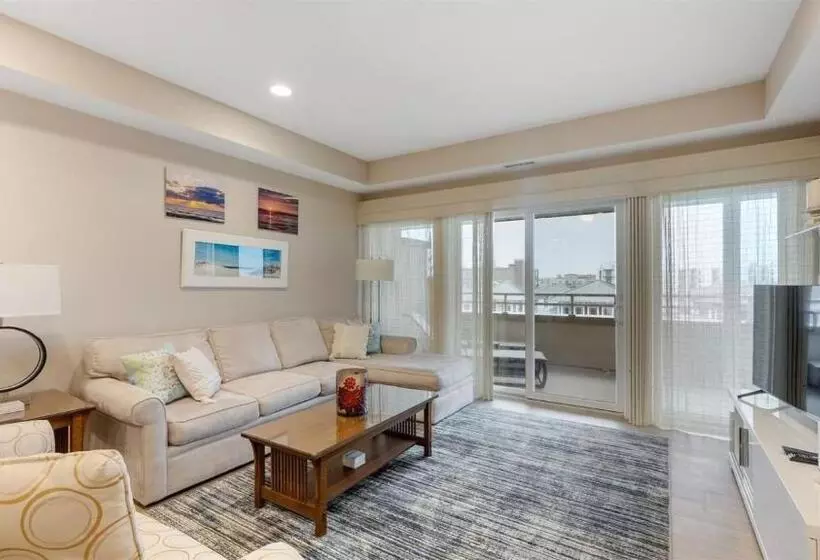 450 E Nashville, Unit 403