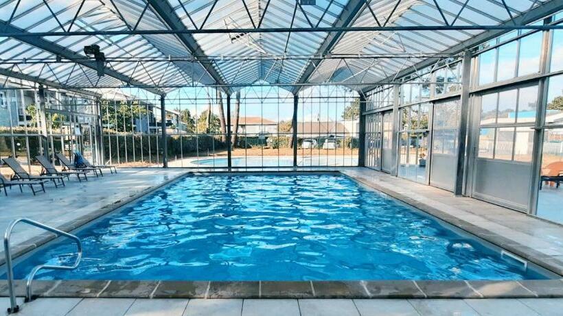 Chez Ced Et Laeti, Appartement Privé Avec Jardin Et Terrasse Dans Résidence L Estuaire Muni D Une Pi