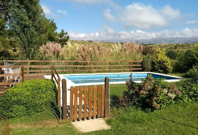 La Linda   Cabaña De Montaña