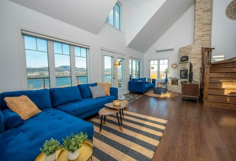 La Maison Laurentienne, Vue Sur Le Fleuve ,spa Et Sauna