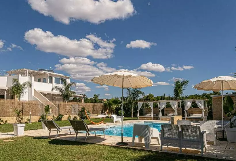 Resort Almaredamarra Con Piscina E Idromassaggio Sul Mare