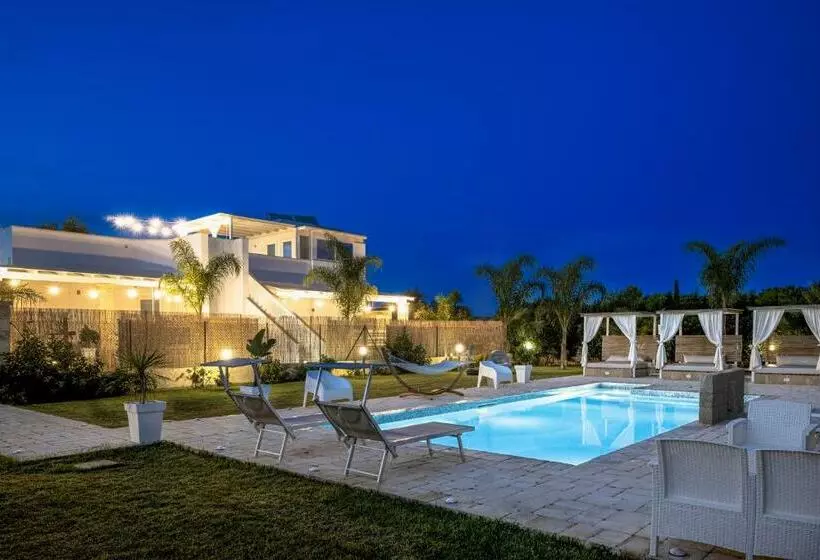 Resort Almaredamarra Con Piscina E Idromassaggio Sul Mare