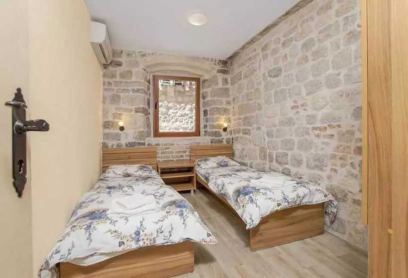 Historical Heart Apartment