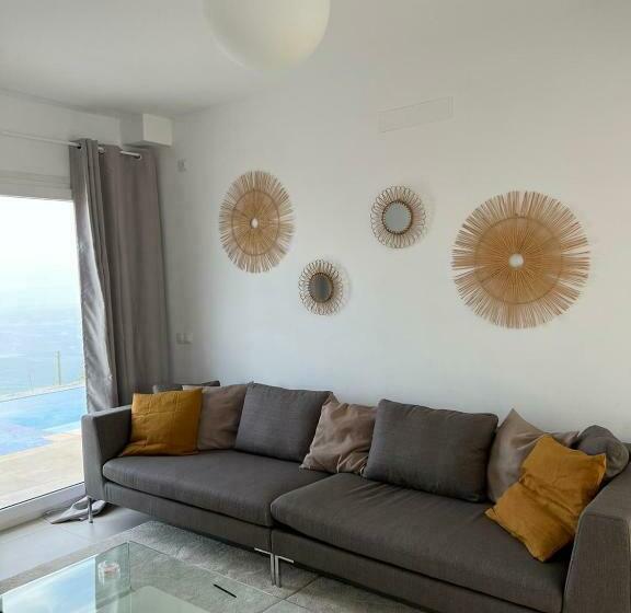 Luxury Villa With 360 Panoramic Views Heated Pool Spa