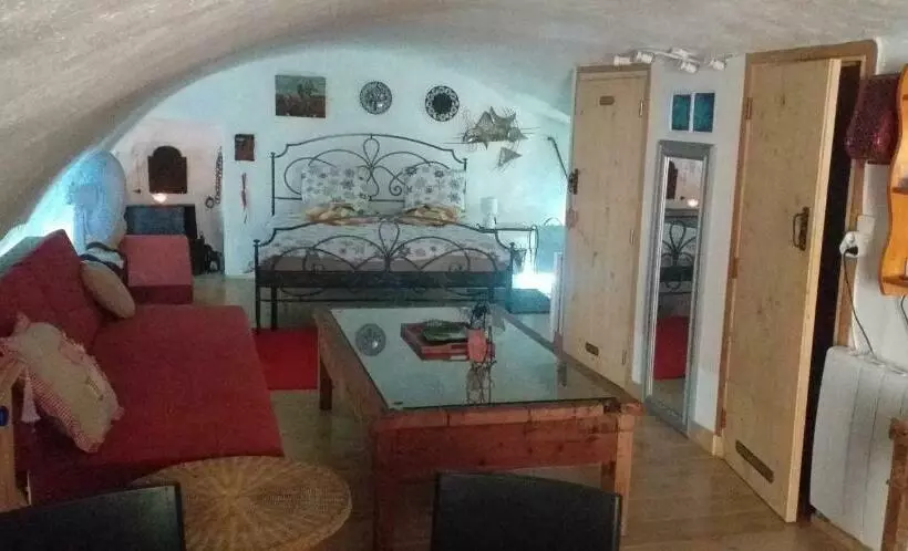 Studio Atypique Rue De Turin