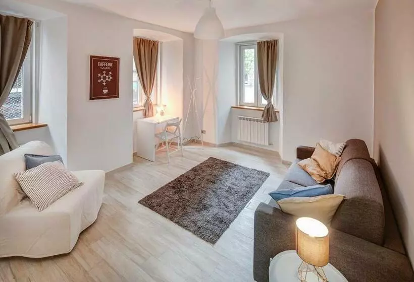 Taste Of Trieste Center