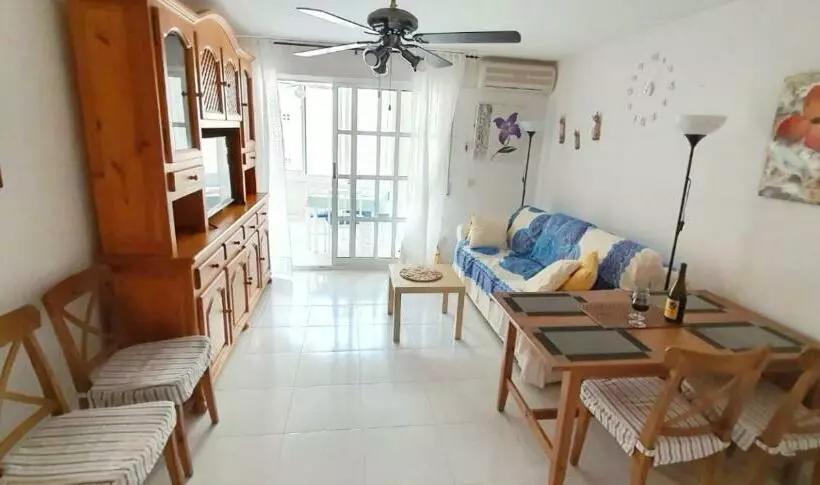 Apartament Junto Al Mar ,1 Linea