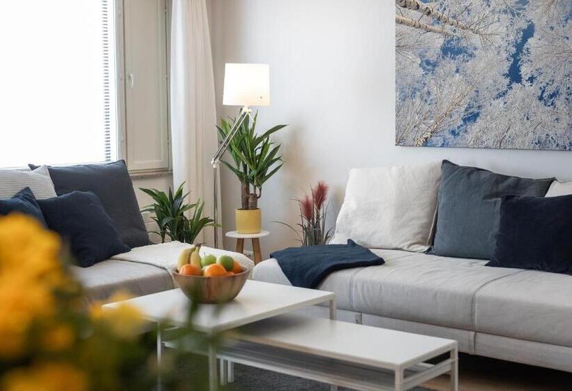 City Holiday Apartments 1