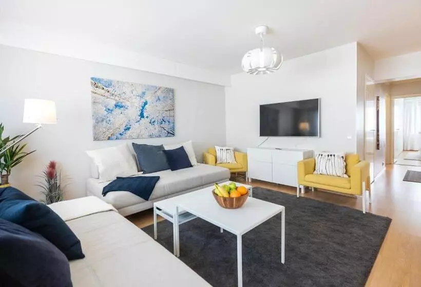 City Holiday Apartments 1