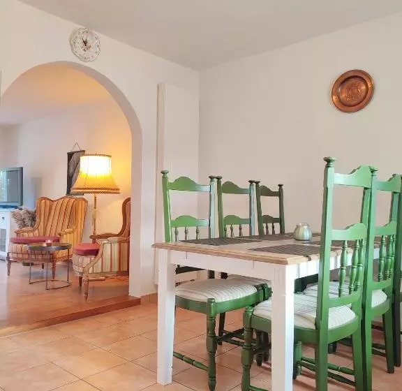 Haus Mediterran Gemütliches Ferienhaus 130 M² Für Max. 7 Personen Mit Balkon Und Garten Am Bodense