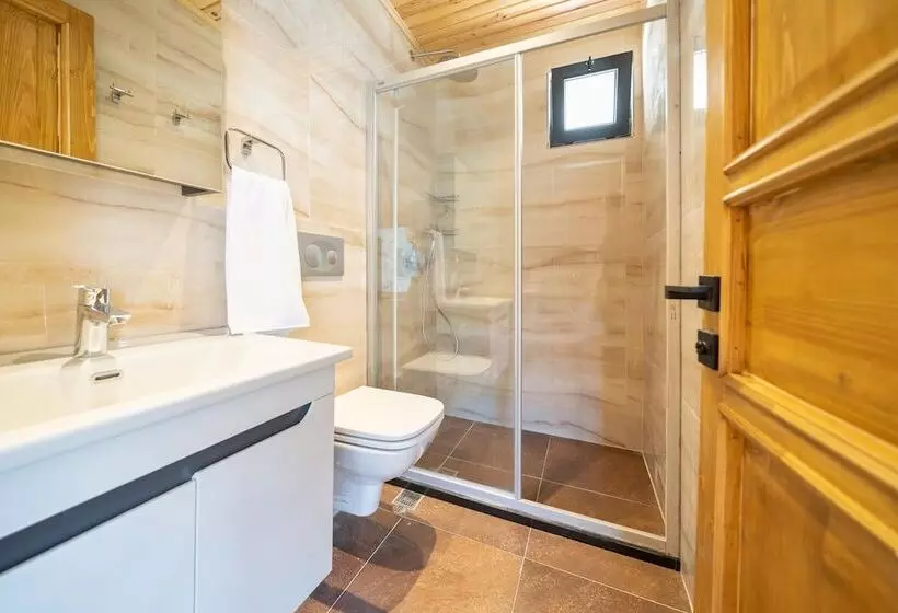 Honeymoon Bungalow With Private Pool And Sea View