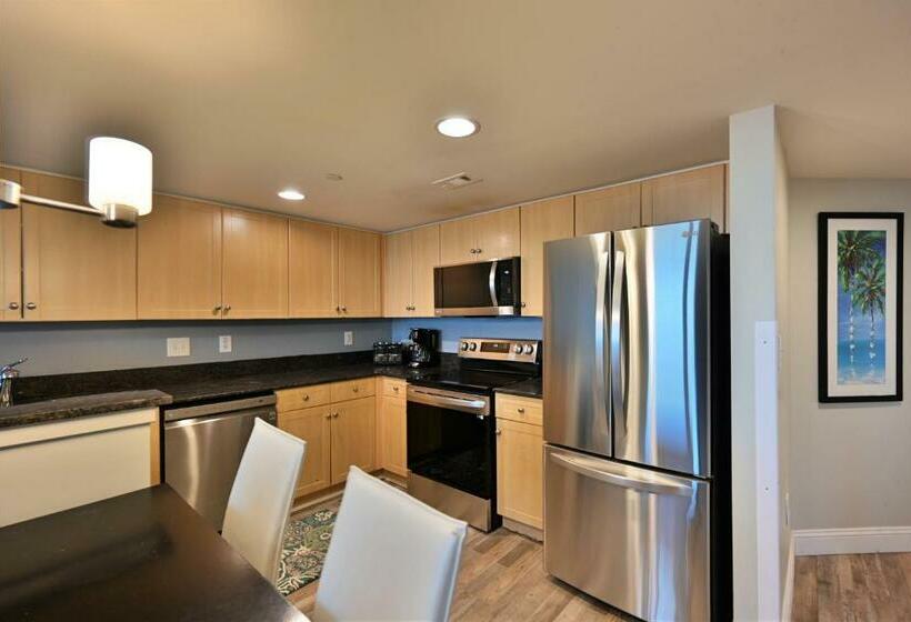 Huge Ocean Front Condo, Amazing Views