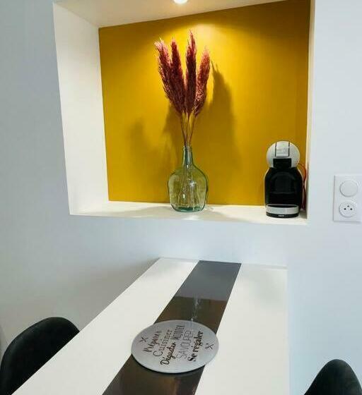 Le Belloc Suberbe Appartement T1 Bis Au Calme Terrasse Vue Jardin