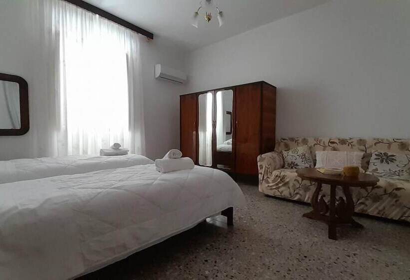 Welcomely   Janas De Ilu